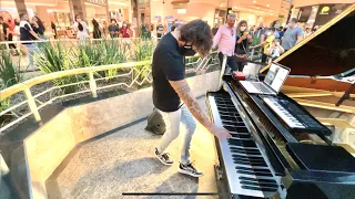 Billie Jean Michael Jackson (Piano Shopping Mall)