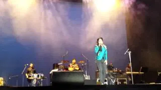 Shreya Ghoshal - Waqt Ne Kiya Kya Haseen Sitam live in Holland 2014