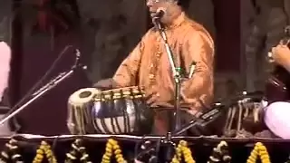 Anindo Chatterjee Tabla Solo from Dover Lane 2009.mov