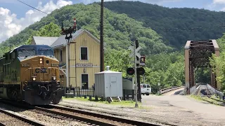 Abandoned West Virginia Coal Town & Long Trains, Thurmond West Virginia Trains, CSX Main Line Pt2