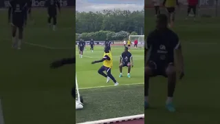 Kimpembe 🆚 N’Golo Kante 💪🇫🇷 edefrance #kimpembe #kante #shorts