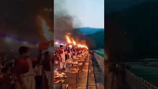 Ganga aarti rishikesh live today  #gangaaarti  #rishikesh