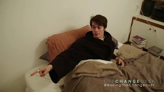 #MakingTheChangeover - Nicholas Galitzine takes us on a tour of Sorry's bedroom