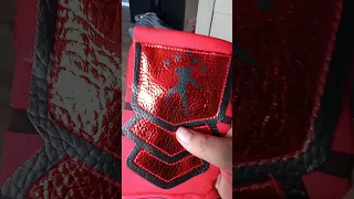 roman reigns red glove set review