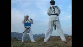 Taekwondo : Les coups de pied de base