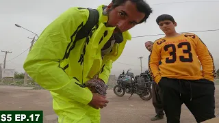 ARRIVED AT IRAQ BORDER AFTER RIDING IN BAD WEATHER | S05 EP.17 | PAKISTAN TO SAUDI ARABIA MOTORCYCLE