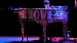 Greyson Chance singing Empire State of Mind Saint Louis May 2011