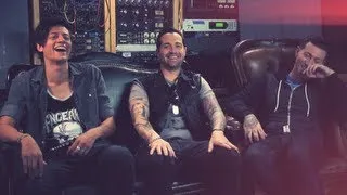Avenged Sevenfold - Hail To The King [Interview]