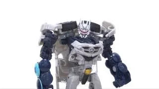 Video Review of the Transformers Dark of the Moon: Soundwave