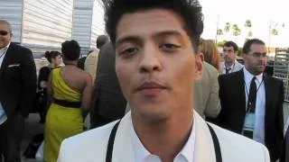 MakepeaceU  "Bruno Mars"