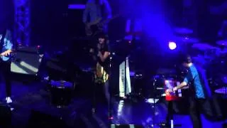 Lilly Wood & The Prick - This is a love song @ Cirque Royal 19-05-11
