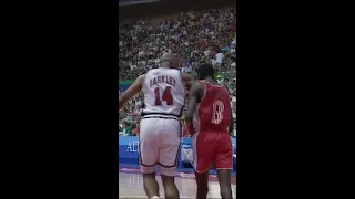 NBA -  Charles Barkley Fight at DreamTeam 1992 (S-3)  #Shorts