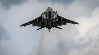 Amazing AV-8B Harrier Display Riat 23