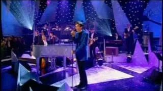 Dave Swift on Bass with Jools Holland backing Robin Gibb "Massachusetts"