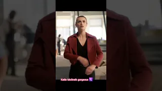 Have you noticed these moments when Lena crosses her arms? I see it as a kind of sexuality