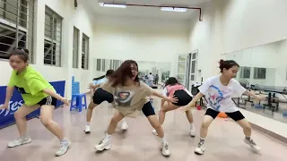 [VŨ ĐOÀN JUNTO] TLINH - 'GAI DOC THAN' DANCE PRACTICE (CHOREO by JUNTO)