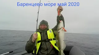 Ловим ТРЕСКУ. РЫБАЛКА в БАРЕНЦЕВОМ МОРЕ."Cod fishing in the Barents sea."