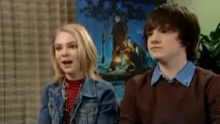 Interviews Bridge to Terabithia - AnnaSophia Robb & Josh Hutcherson 2nd