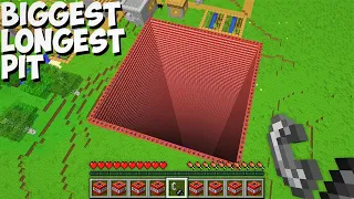 Never LIGHT THE LONGEST TNT PIT in Minecraft Challenge 100% Trolling | Minecraft 100 Days Survival