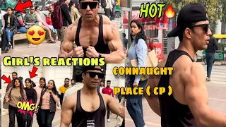 Bodybuilder goes Shirtless in cp delhi🇮🇳Part-3 | Amazing Girl’s reactions🥵 | Crazy Public Reactions🔥