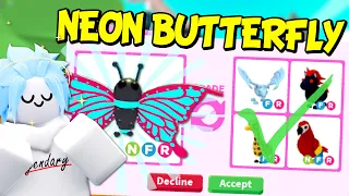 Trading a NEON BUTTERFLY in ADOPT ME 🦋 Adopt Me 4th Birthday Butterfly Pet (Roblox)