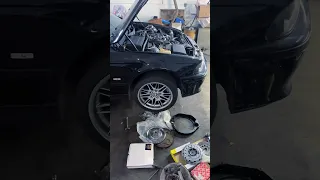 Новый маховик на BMW e39 540i и коробка от дизеля