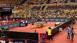 🎥 EPIC CLASH FAN CAM 🍿 | Jeoung Youngsik vs Fan Zhendong | 2018 China Open | Game 1