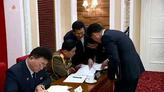 조선로동당 중앙위원회 제8기 제6차전원회의 4일회의 진행