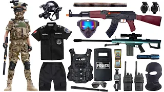 Special police weapon toy set unboxing, AK47 rifle, Barret sniper rifle, Glock pistol, bomb dagger