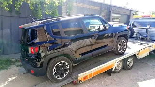 Jeep Renegade.  Лобовой.  Повреждения.