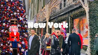 [4K]🇺🇸NYC Christmas Walk 2021🎄Saks Fifth Avenue, Rockefeller Christmas Tree, 6th Ave | Dec 2021