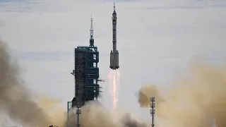 China schickt erstmals Astronauten zu neuer Raumstation