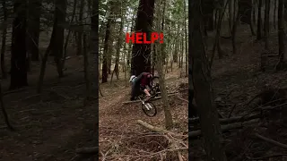 Сломал дерево велосипедом! Падение с велосипеда, упал. MTB fail! #shorts