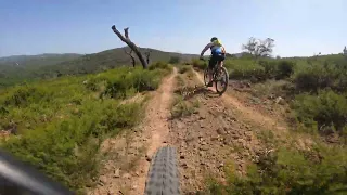 Maratón de Castellar La Almoraima 2024 XCM MTB ANDALUZ. Güi :Bajada fina rota km 40 y pico