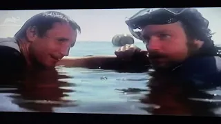 Jaws (1975) - Brody kill the Beast & Ending Scene 🦈