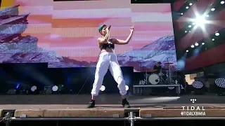 Halsey - Castle (Live at Made in America 2015)