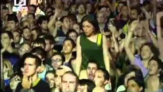 Carmen Consoli feat. Patti Smith -  Because the night - live MTV Days Torino 2010