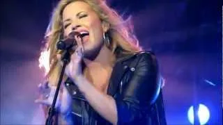 Demi Lovato Summer Tour DVD - My Love Is Like A Star