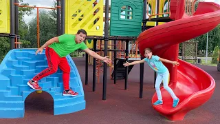 Sofia with dad the fun playing game - Floor is a lava challenge!!!