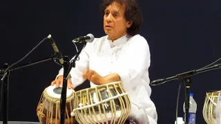 Ustad Zakir Hussain solo - Gurupournima 2018