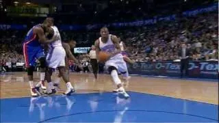 Westbrook splits the defense for the dunk of the night!