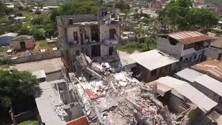 Frantic search for Ecuador earthquake victims continues