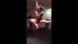 Spinning pole: side sit to pop out splay