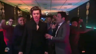 Harry Styles' Dance Moves on "Let's Dance" by David Bowie