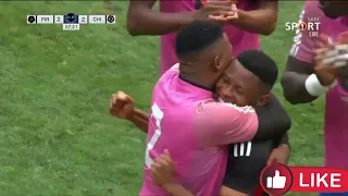 Thabiso lebitso scores a equaliser for Orlando Pirates against Kaizer Chiefs