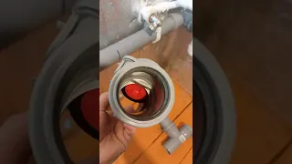 канализационный обратный клапан от неприятных запахов