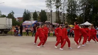 Классный танец  Ликино дулёво