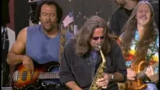 The Doobie Brothers - Long Train (Live at Farm Aid 2001)