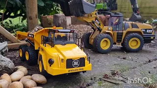 huina construction machines.