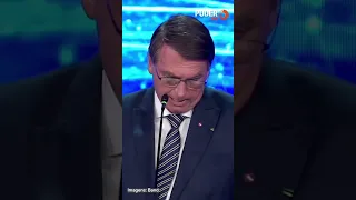 Em debate na televisão, Bolsonaro chama Lula de “ex-presidiário”.